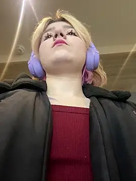 Baby  Naughty online show from March 2025 11:19:01 AM