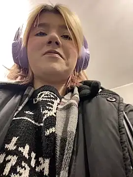 Baby  Naughty online show from March 2025 08:09:02 AM