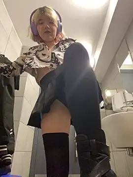 Baby  Naughty online show from March 2025 08:17:01 AM