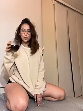 juanasnz99 online show from January 2025 04:44:01 AM