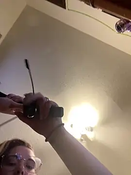 Lalalynn online show from October 2025 07:25:02 PM