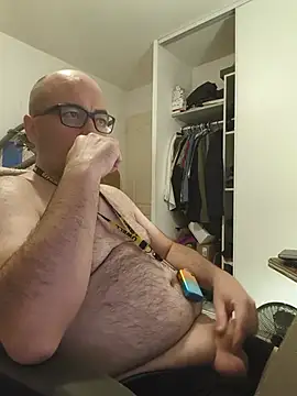 veryverybigdick45 online show from June 2026 10:18:02 PM