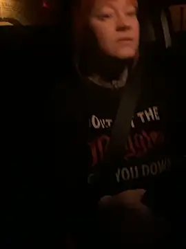 poussichienne online show from March 2026 04:20:01 AM