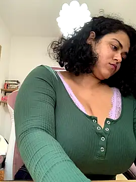 Curvydesifromgermany online show from October 2025 01:01:01 PM