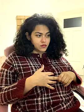 Curvydesifromgermany online show from November 2025 05:52:02 AM