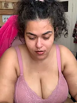 Curvydesifromgermany online show from June 2026 09:03:02 AM