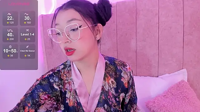 kaoriii  online show from January 2025 12:15:01 PM