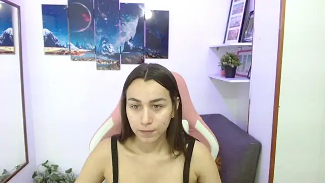 EmmaMyerss  online show from March 2025 10:31:02 PM