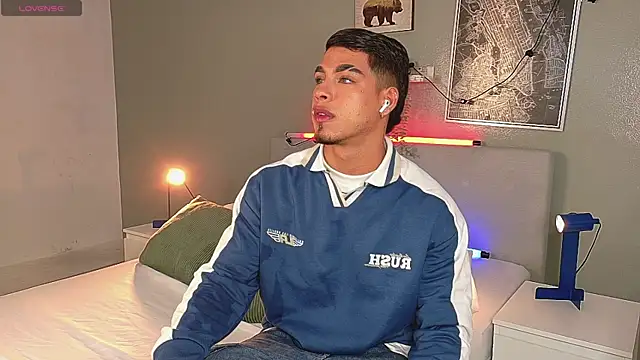 Ken-boy  online show from September 2025 11:48:01 AM