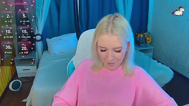 Snapshot of Selenatrend chatting on October 2025 06:52:02 AM Selenatrend online show from October 2025 06:52:02 AM