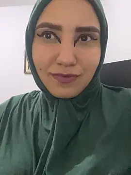 Snapshot of hannahayat chatting on March 2025 10:54:01 PM hannahayat online show from March 2025 10:54:01 PM