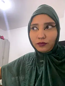 hannahayat online show from October 2025 07:55:01 PM