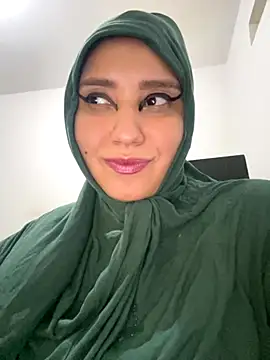 hannahayat online show from October 2025 11:48:01 PM