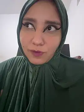 hannahayat online show from February 2026 11:32:02 PM