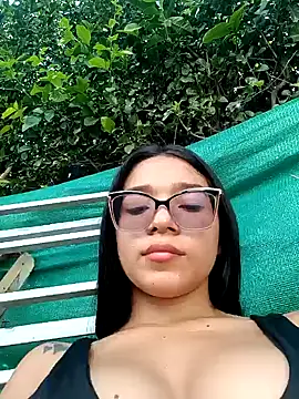 Snapshot of -VICKKY chatting on January 2025 07:07:02 PM -VICKKY online show from January 2025 07:07:02 PM