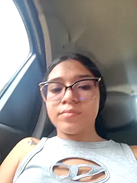 Snapshot of -VICKKY chatting on January 2025 07:48:02 PM -VICKKY online show from January 2025 07:48:02 PM