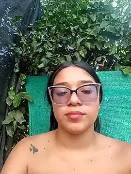 Snapshot of -VICKKY chatting on February 2025 07:31:02 PM -VICKKY online show from February 2025 07:31:02 PM