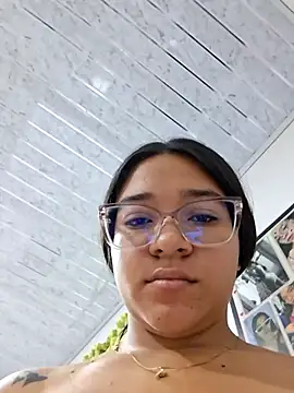 -VICKKY online show from March 2026 02:22:02 PM