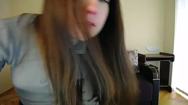 Snapshot of Pretty_shy chatting on December 2024 09:12:02 AM Pretty shy online show from December 2024 09:12:02 AM