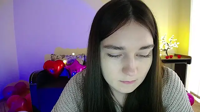 Snapshot of Pretty_shy chatting on February 2025 12:47:01 PM Pretty shy online show from February 2025 12:47:01 PM