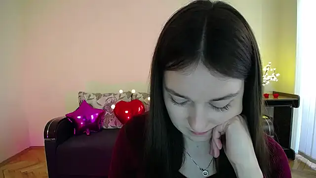 Snapshot of Pretty_shy chatting on March 2025 12:46:01 PM Pretty shy online show from March 2025 12:46:01 PM