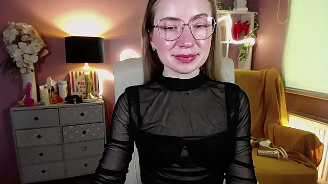 Mia Tasty online show from February 2025 10:51:01 AM