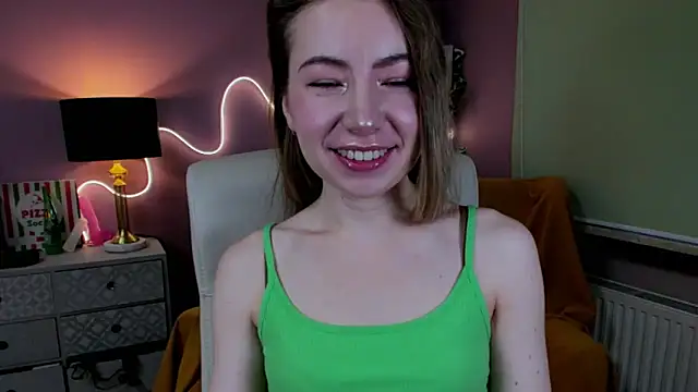 Mia Tasty online show from November 2025 07:44:01 AM