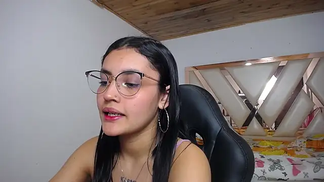 antonella sweetlittle online show from December 2024 03:31:01 PM