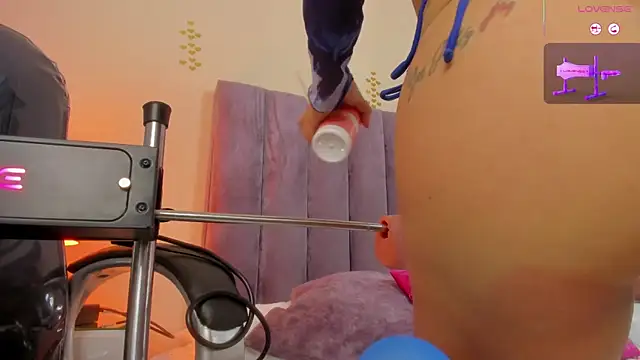 Megan Thompsonn online show from March 2026 11:27:01 AM