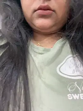 smile pretty online show from March 2026 05:06:01 PM