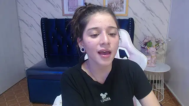  Emily v online show from December 2024 05:00:02 AM