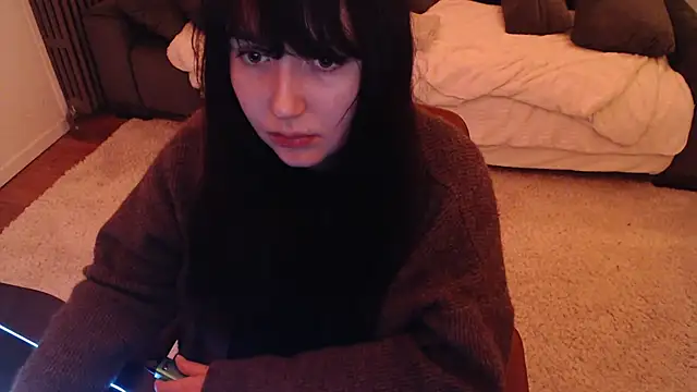 Lynylou online show from February 2025 06:17:02 AM