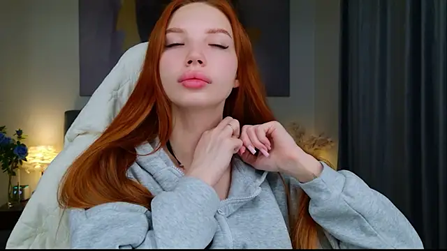 JudyWalkerr online show from December 2025 05:25:02 AM