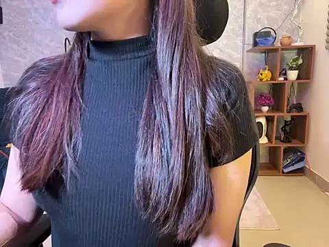 MidnightFlame online show from January 2025 07:32:01 PM