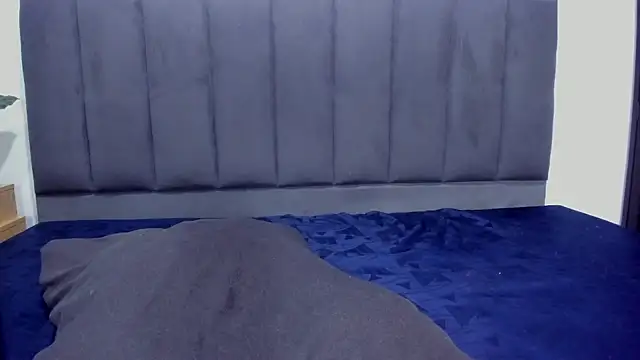 Snapshot of Stefanny_Taylor_ chatting on December 2024 02:12:01 AM Stefanny Taylor online show from December 2024 02:12:01 AM