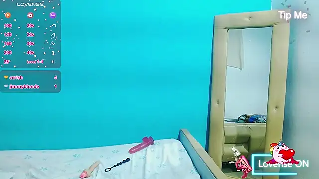 Snapshot of Stefanny_Taylor_ chatting on February 2025 12:05:02 AM Stefanny Taylor online show from February 2025 12:05:02 AM