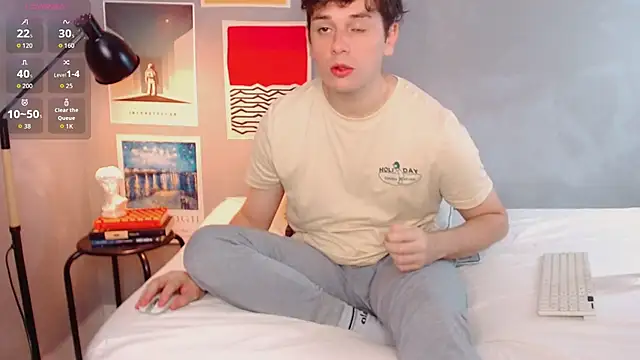 Elio555 online show from October 2025 12:07:02 PM