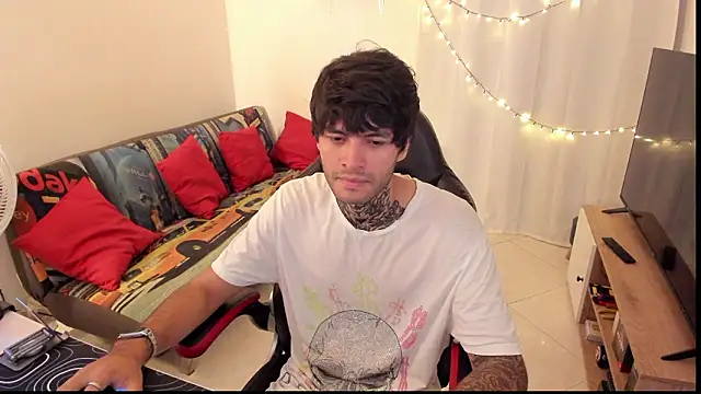 justin stark7 online show from March 2026 03:30:02 PM