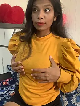 Snapshot of hottiess69 chatting on March 2025 04:13:01 AM hottiess69 online show from March 2025 04:13:01 AM