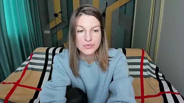 EmilyWalkeri online show from October 2025 07:56:01 AM