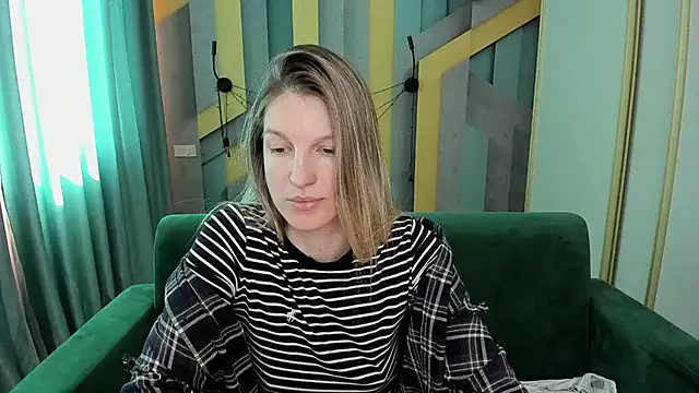 EmilyWalkeri online show from March 2026 07:36:02 AM