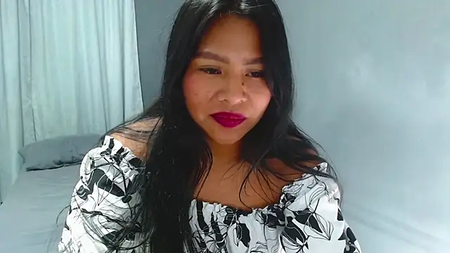 Snapshot of Aria_morgan1 chatting on December 2024 10:08:02 PM Aria morgan1 online show from December 2024 10:08:02 PM