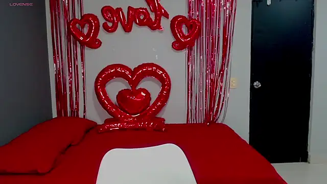 Snapshot of Aria_morgan1 chatting on February 2025 10:11:01 PM Aria morgan1 online show from February 2025 10:11:01 PM