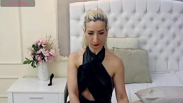 AylaLavine online show from March 2026 04:49:02 AM