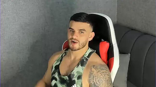 Ricardogo19 online show from January 2025 12:06:02 AM