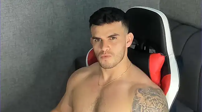 Ricardogo19 online show from February 2025 11:04:02 PM