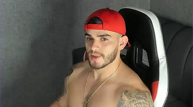 Ricardogo19 online show from March 2025 07:25:01 PM