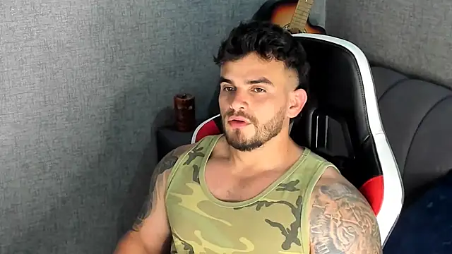 Ricardogo19 online show from September 2025 04:42:01 PM