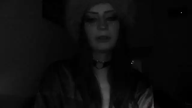 MoonLady online show from January 2025 12:58:02 AM