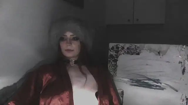 MoonLady online show from January 2025 03:59:01 AM